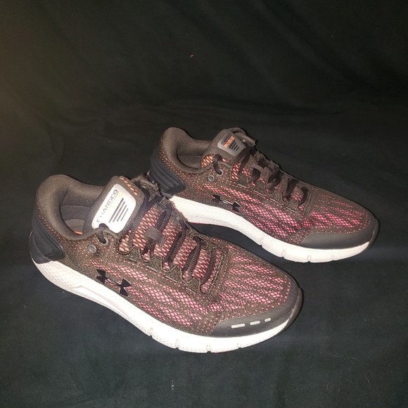 Size 8 - Under Armour Charged Rogue Gray 2019 - 3021247-105. - Picture 2 of 4